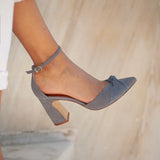 Zapatos de punta salón de color azul