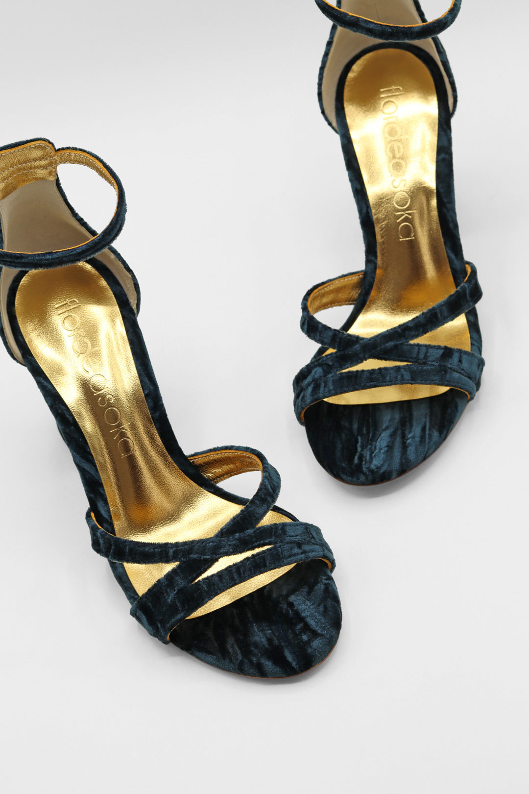 Sandalias de tacón azul marino