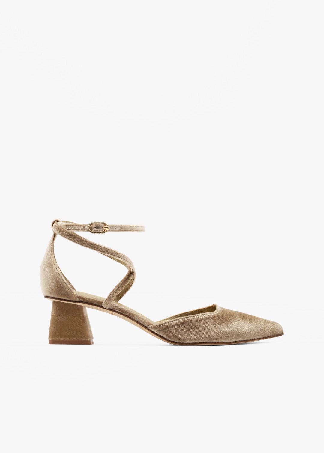 zapatos marrones para novia