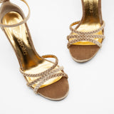 sandalias con detalle trenzado