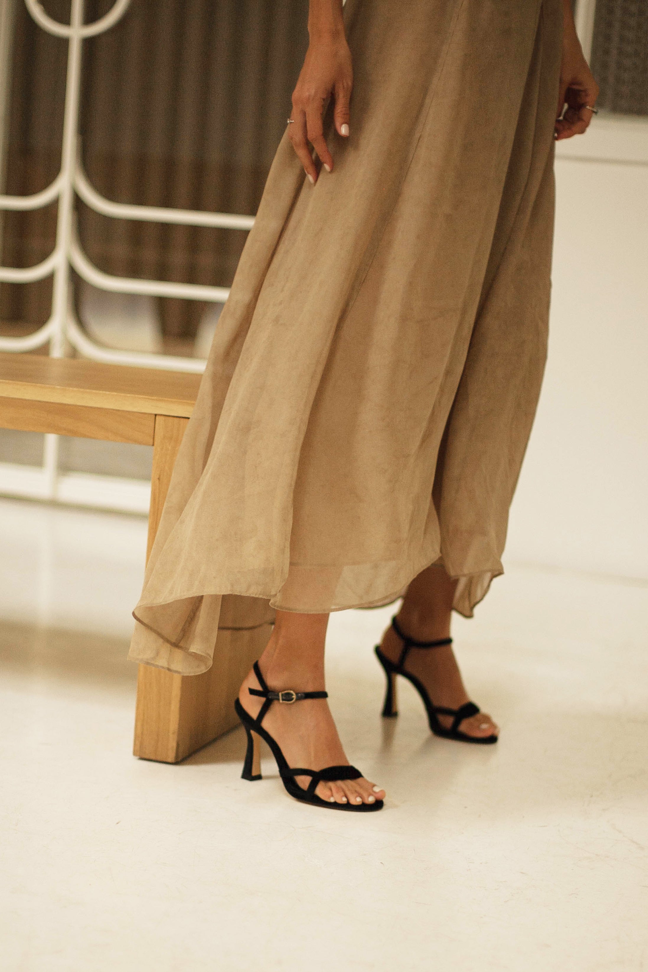 sandalias finas y sexys