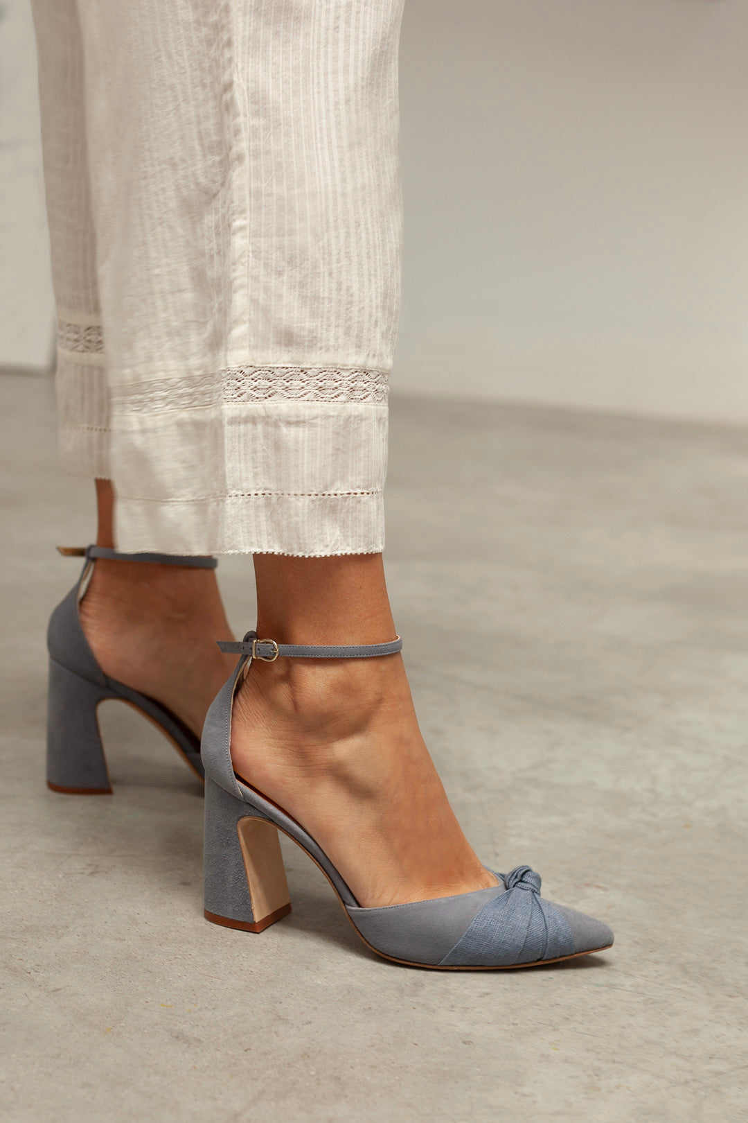 zapatos azules para novia