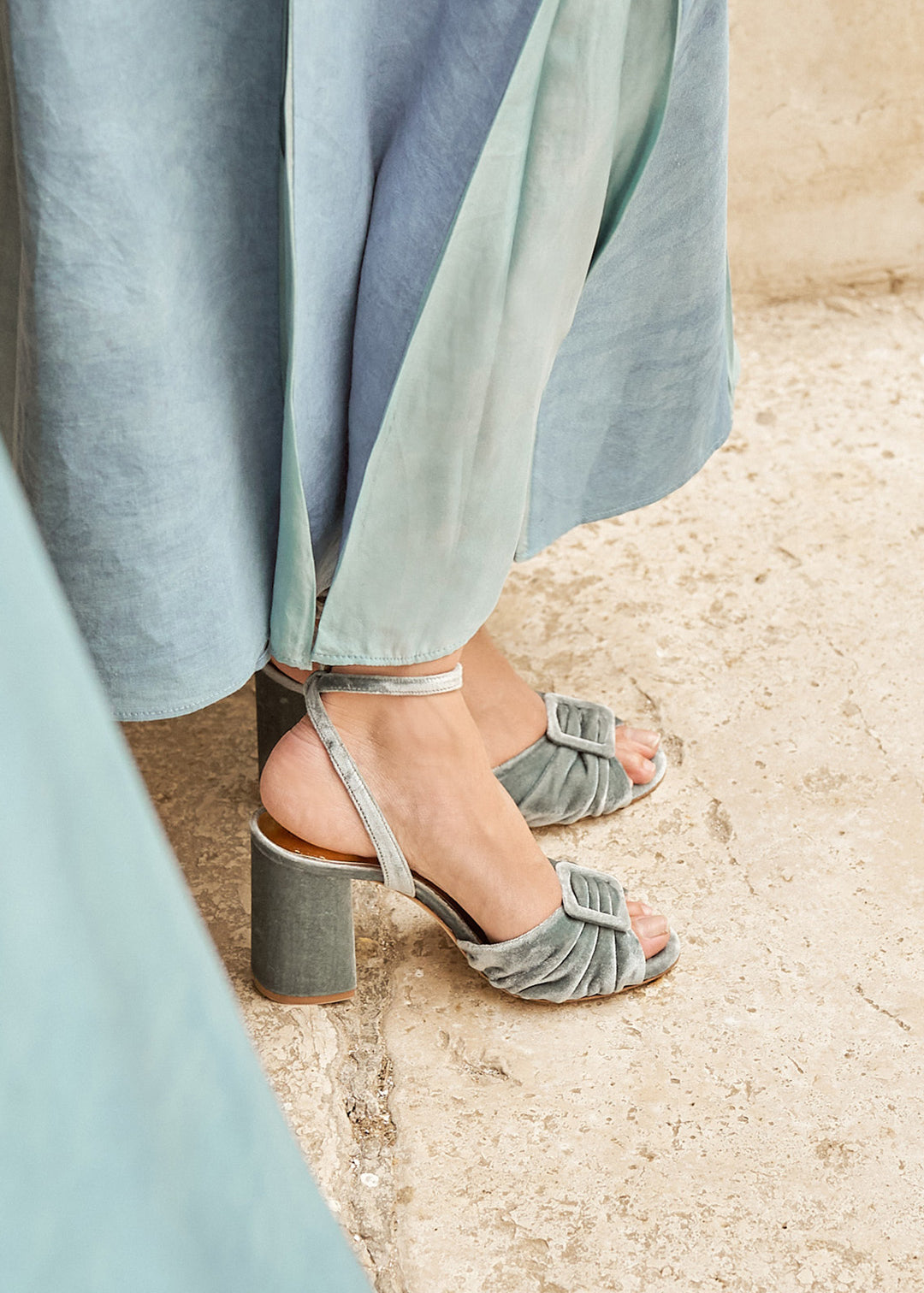 Zapatos de punta para novias tonos azules y verdes
