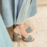 Zapatos de punta para novias tonos azules y verdes