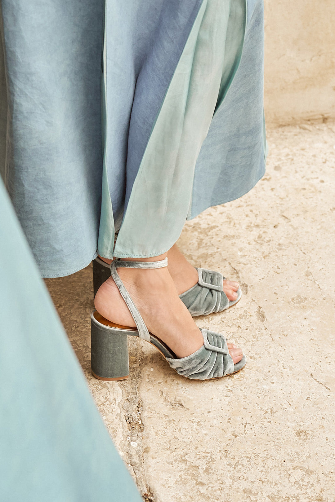 Zapatos de punta para novias tonos azules y verdes