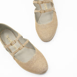 zapatos con hebillas
