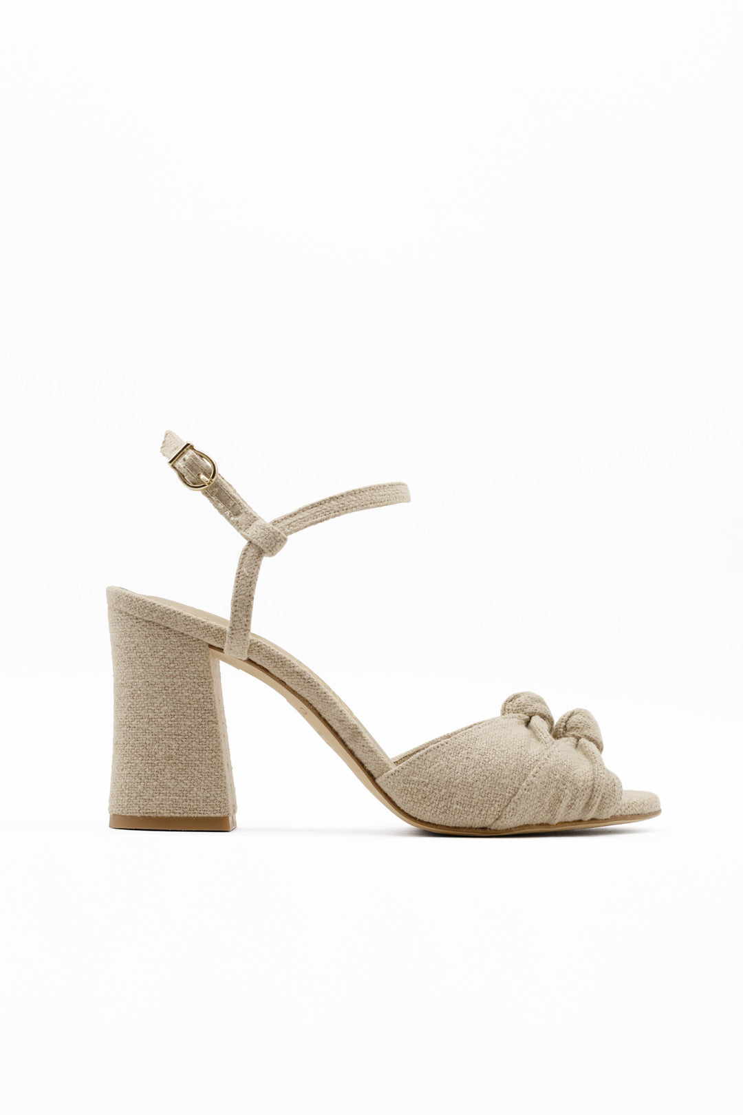 sandalias nudo