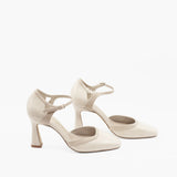 zapatos de punta cuadrada