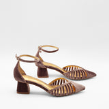 zapatos con tacón bajo