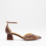 zapatos con puntera
