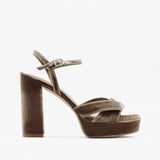 sandalias con pulsera