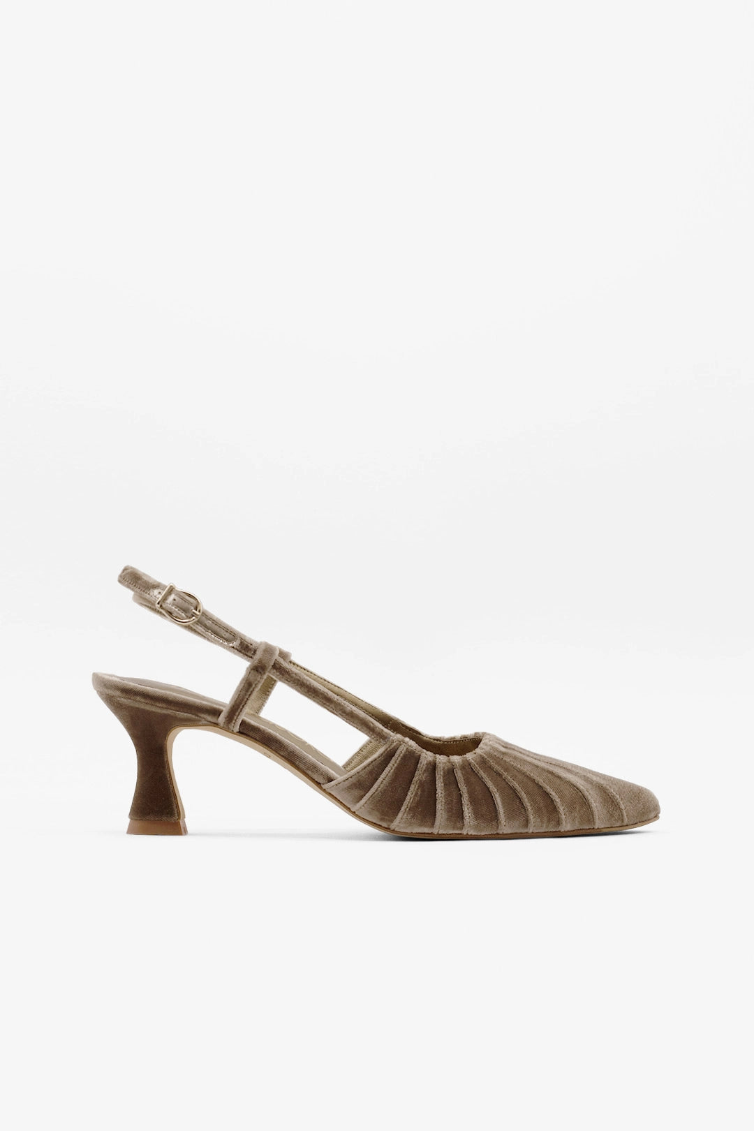zapato cerrado