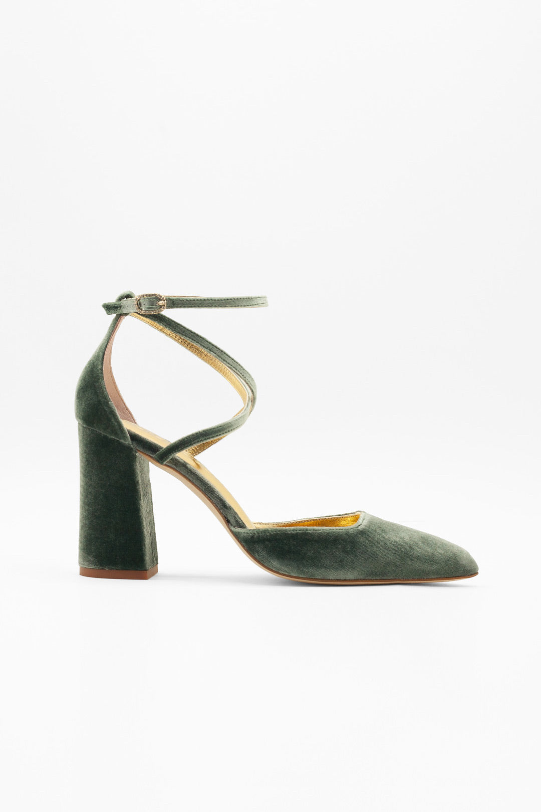 Zapatos elegantes cómodos para novias perfectos como tacones de fiesta