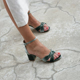 sandalias con pulsera