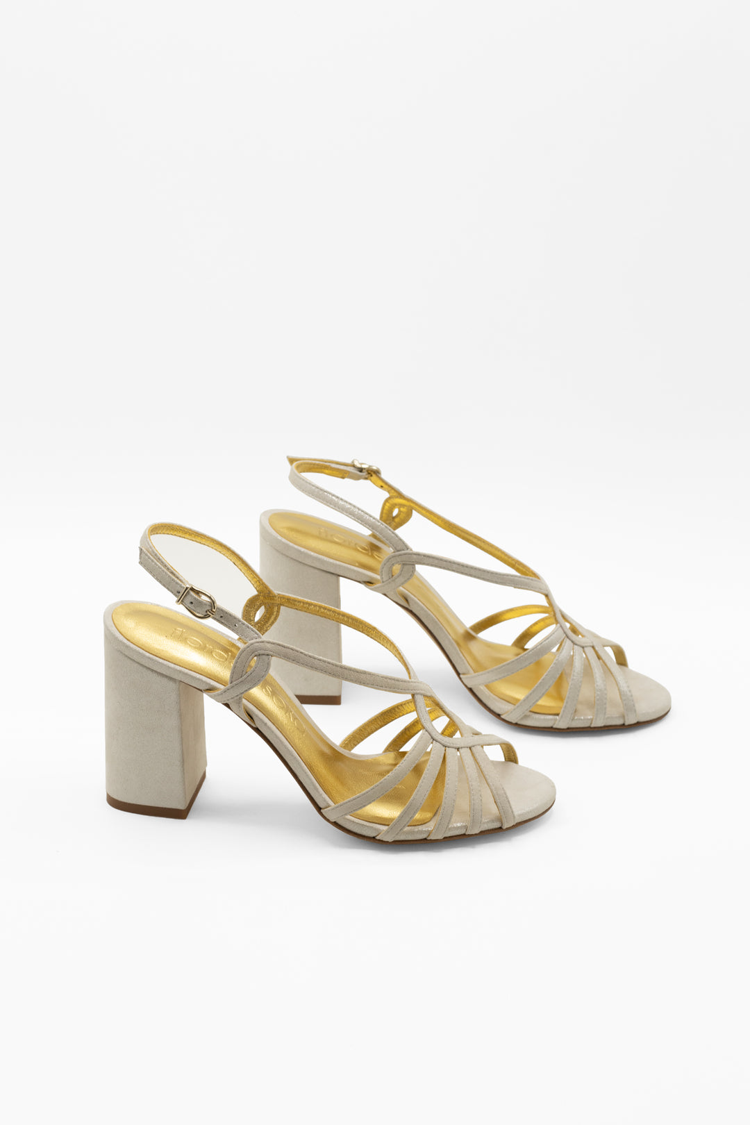 sandalias de tacón ancho