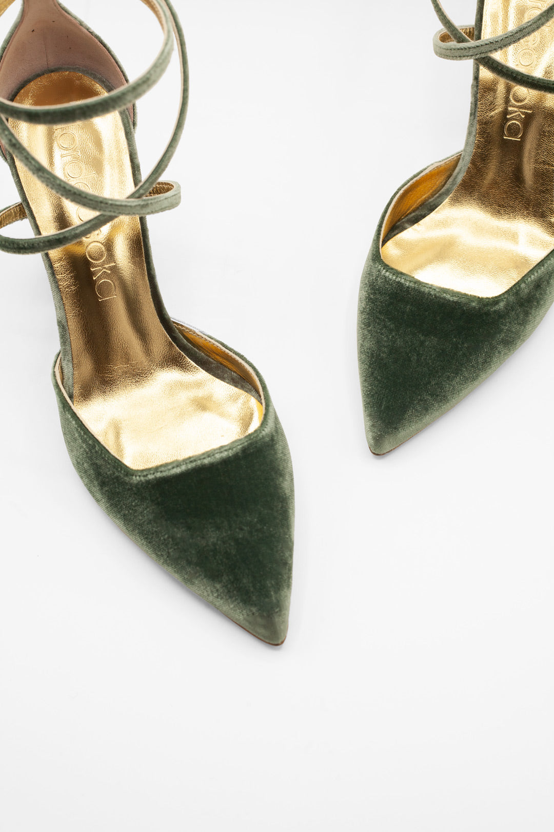 zapatos de punta en color verde para cualquier evento