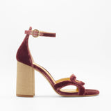 sandalias para novias con tacón dorado