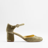 zapatos estilo mery jane con tacón bloque en terciopelo de seda verde