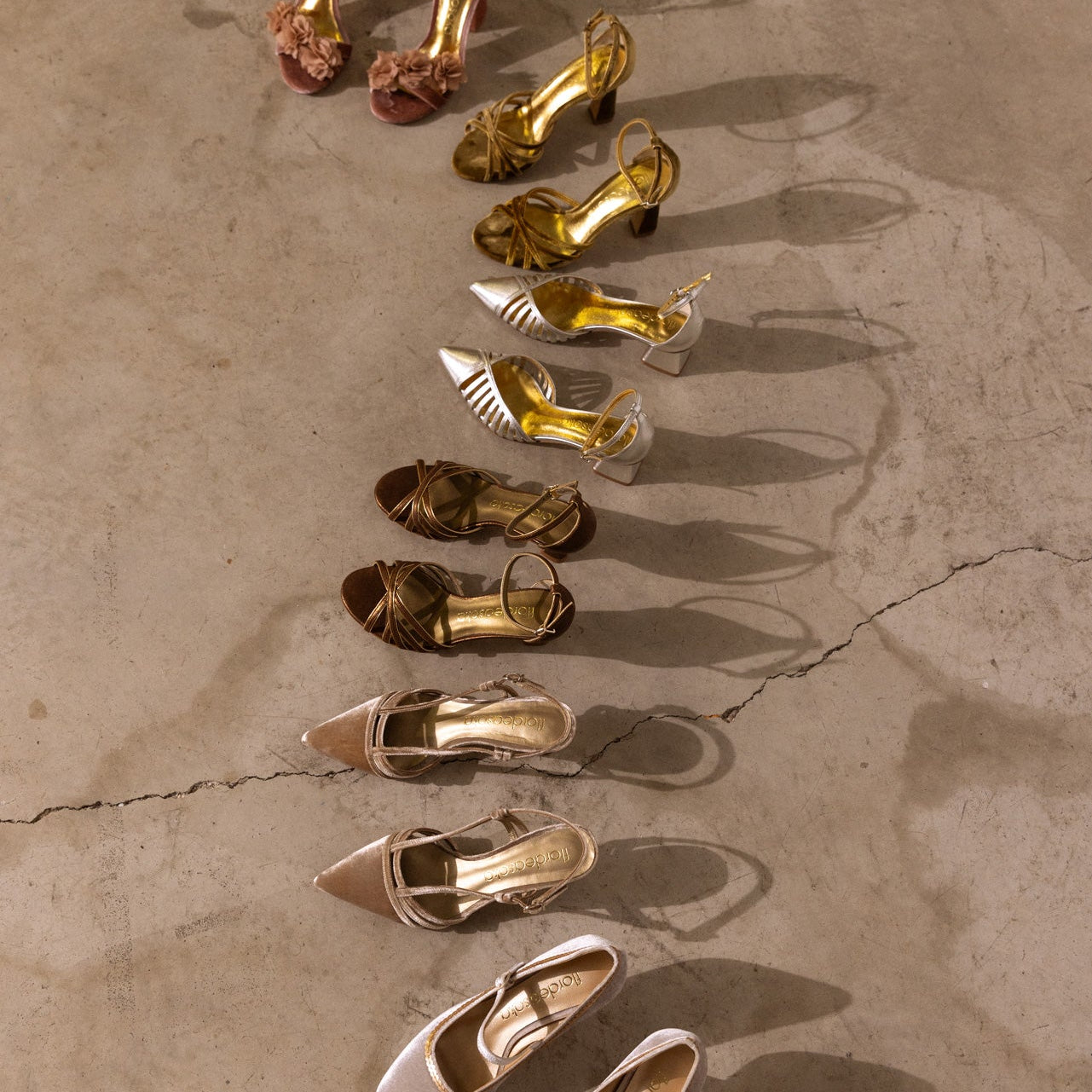 De qué color deben ser los zapatos de novia