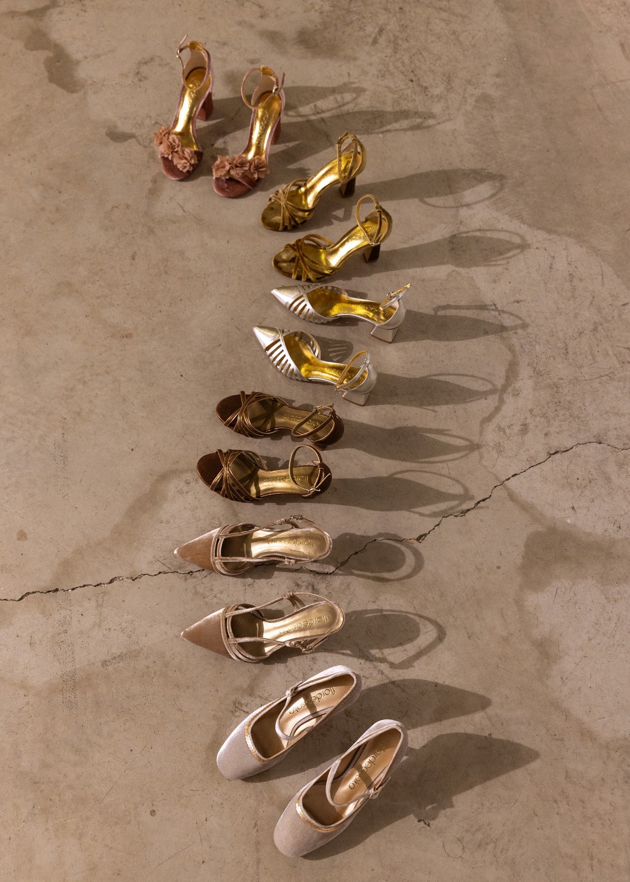 De qué color deben ser los zapatos de novia