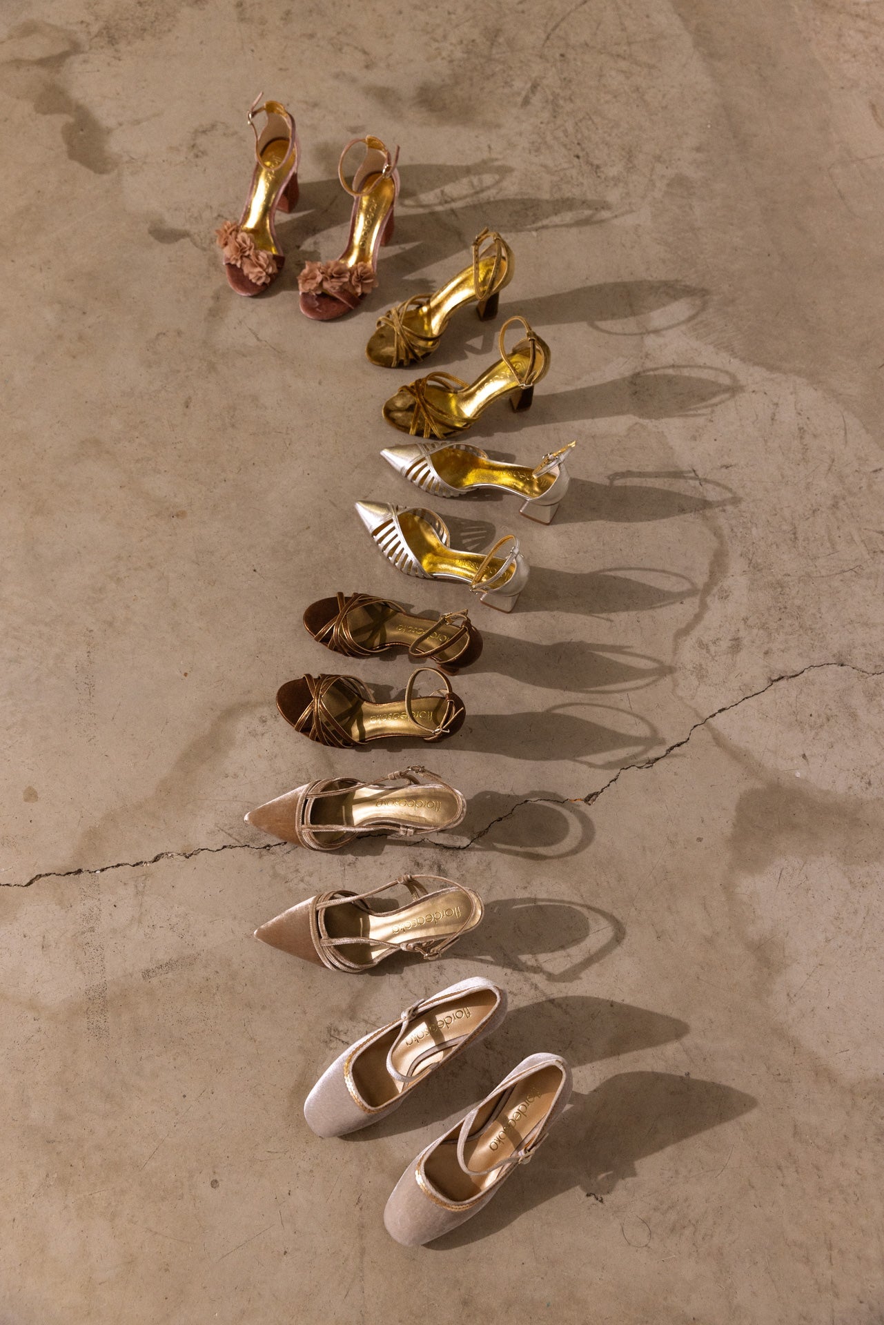 De qué color deben ser los zapatos de novia