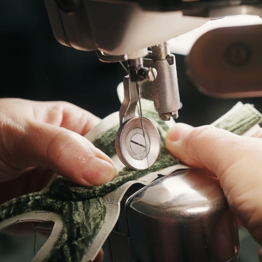 ¿Qué diferencia a un zapato artesanal de uno de fast fashion?